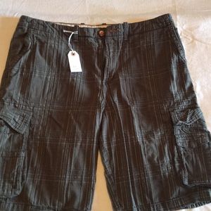 TOMMY Bahama men’s cargo shorts